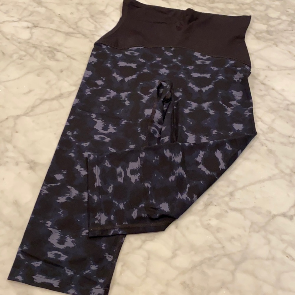 Spanx Capri leggings